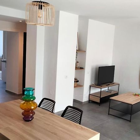 Appartement Terre Et Mer Hyères Exterior foto
